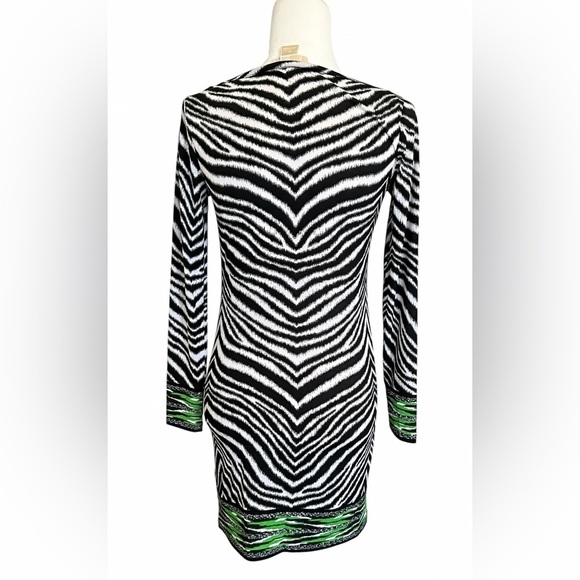 Michael Kors Zebra Print Stretch Jersey Shirt Dress Sz P Small Black White - Picture 3 of 7